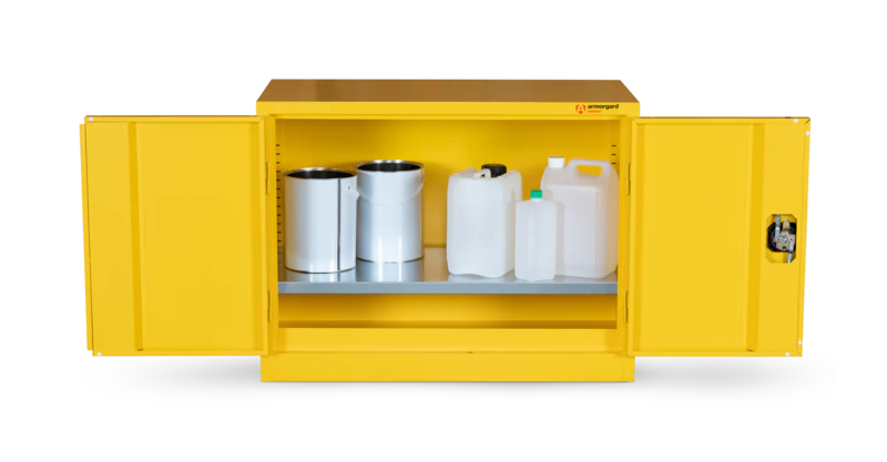 Armorgard Hazardous Floor Cupboard 900x465x700 c/w 1 Shelf