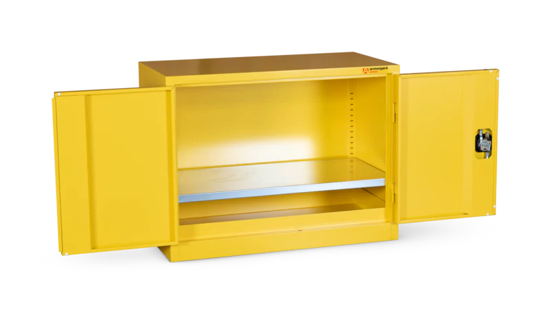 Armorgard Hazardous Floor Cupboard 900x465x700 c/w 1 Shelf