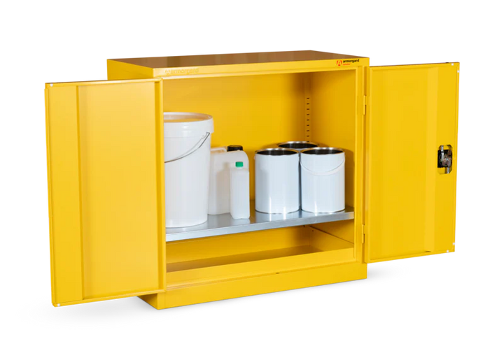 Armorgard Hazardous Floor Cupboard 900x465x900 c/w 1 Shelf