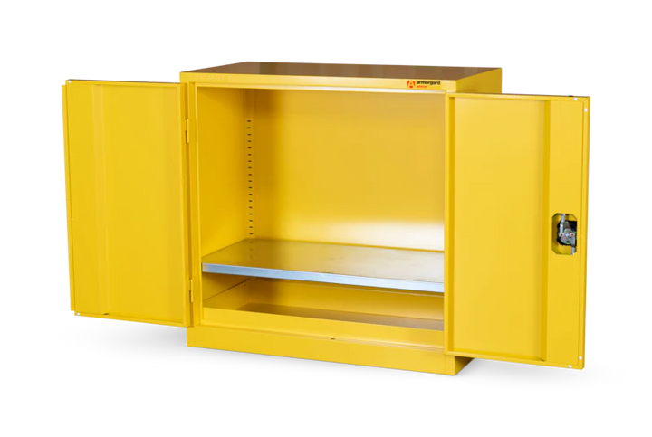 Armorgard Hazardous Floor Cupboard 900x465x900 c/w 1 Shelf