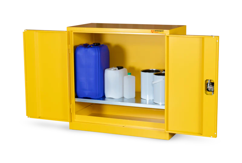 Armorgard Hazardous Floor Cupboard 900x465x900 c/w 1 Shelf