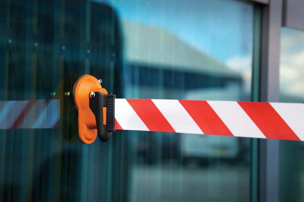 Skipper suction pad holder/receiver